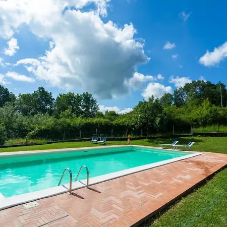 Villa Podere Mezzavia By Vacavilla Piancastagnaio